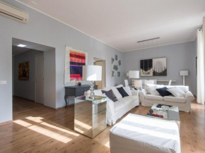 Auditorium Luxury Apartments